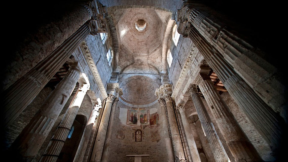 Basilica di S. Salvatore e Cimitero Monumentale