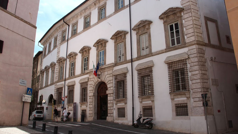 Palazzo Mauri e mosaico del VI secolo