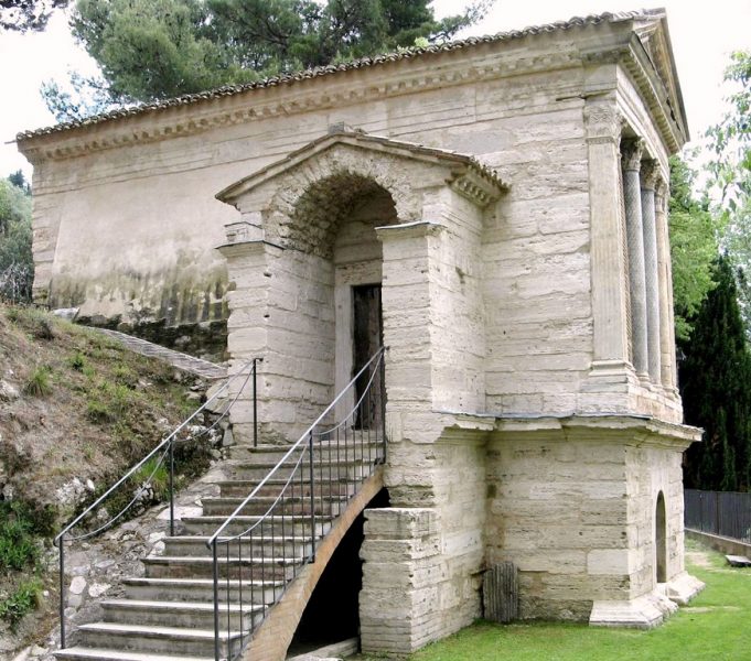 <!--:it-->Visita guidata SPOLETO CARD |  UN PICCOLO GIOIELLO LONGOBARDO<!--:--> @ Tempietto sul Clitunno - Patrimonio UNESCO